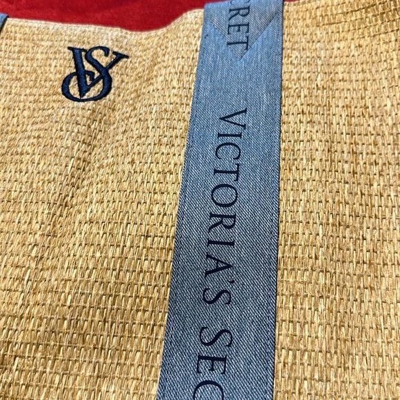 NWT Victoria’s Secret Straw Tote - Picture 8 of 8